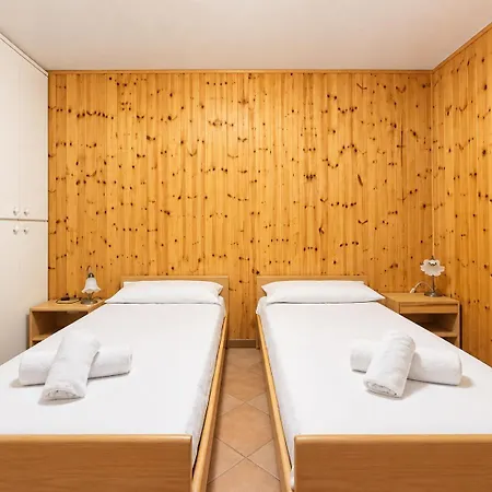 Apartamento Hostdomus - La Luna