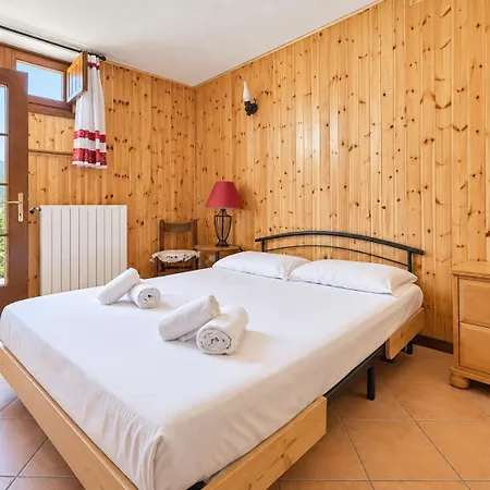 Hostdomus - La Luna Apartamento