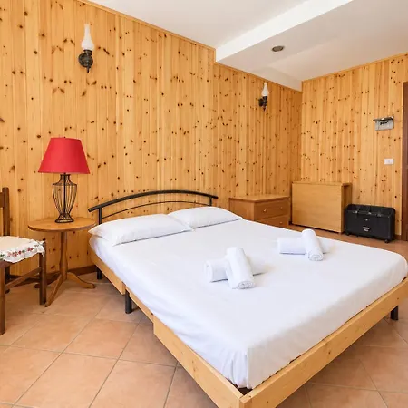 Apartamento Hostdomus - La Luna